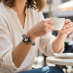Coastal Shell & Pearl Wire Cuff Bracelet / Statement Black Mother-of-Pearl
